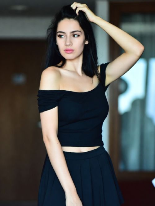 Sophia Karol Bagh Call Girl