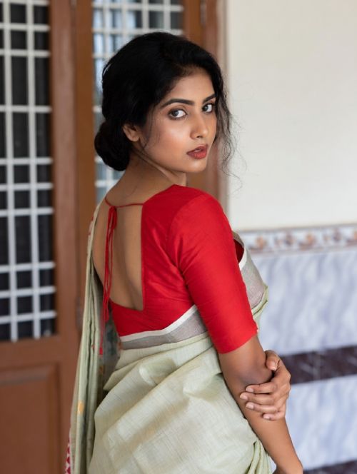Amrita Karol Bagh Call Girl